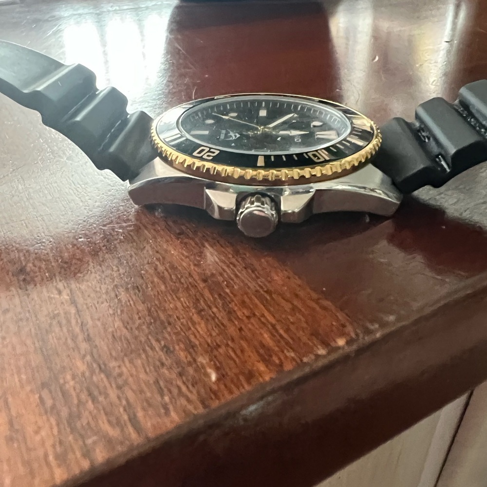 Casio Black and Gold Men's Watch